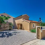 Villa Kolombera By Kolumbera